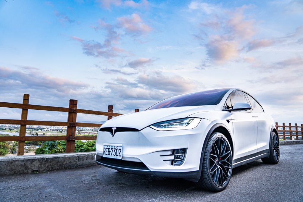 Tesla rental in taiwan model s 3 x y udrive