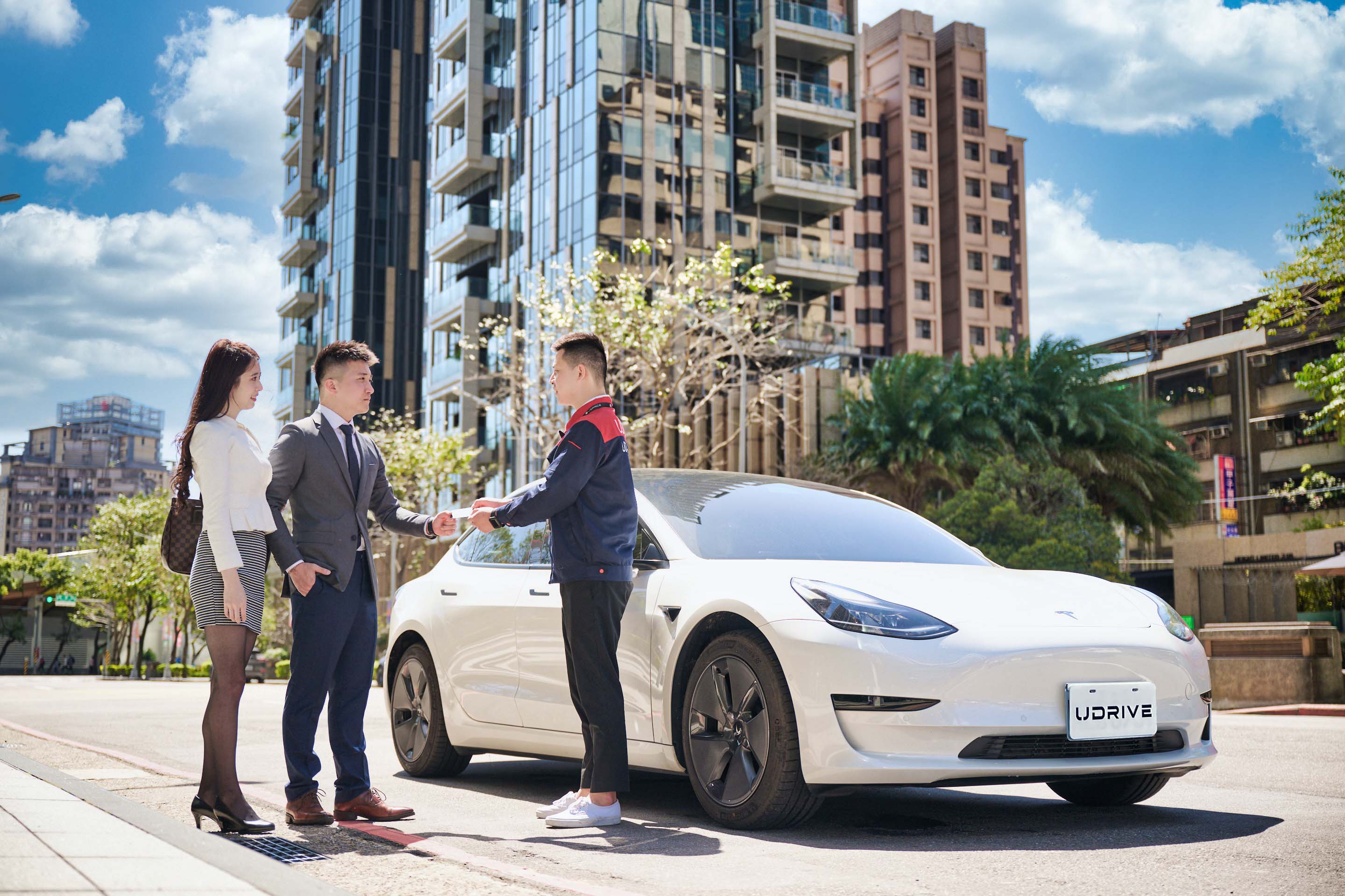 UDRIVE Short-Term/Monthly Rental for Tesla, Lower Corporate Costs, and Enhanced ESG Image!